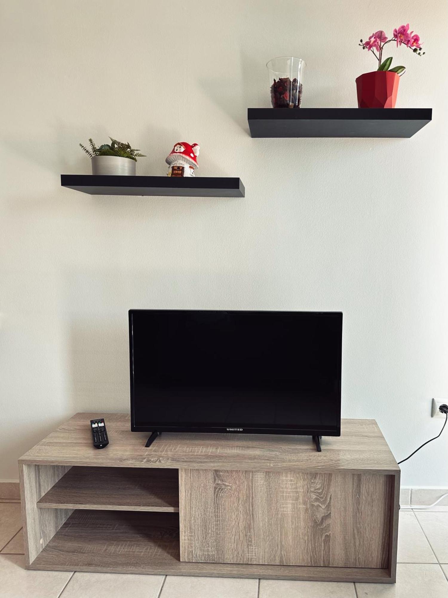 Homely Flat Near Airport 塞萨洛尼基 外观 照片